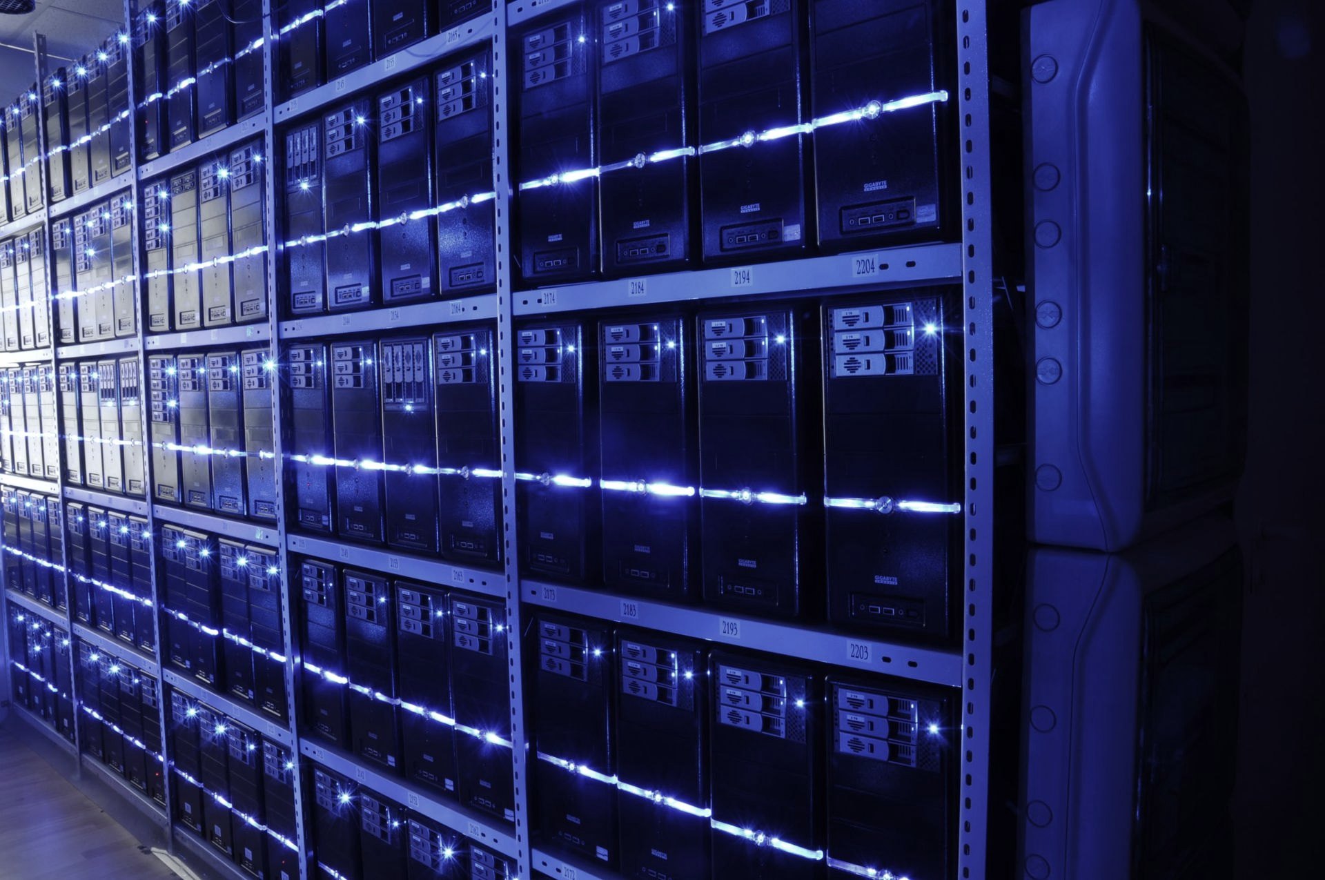 Rows of servers in a data centre