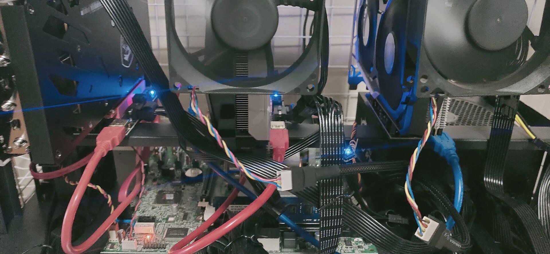 Cryptocurrency mining machine